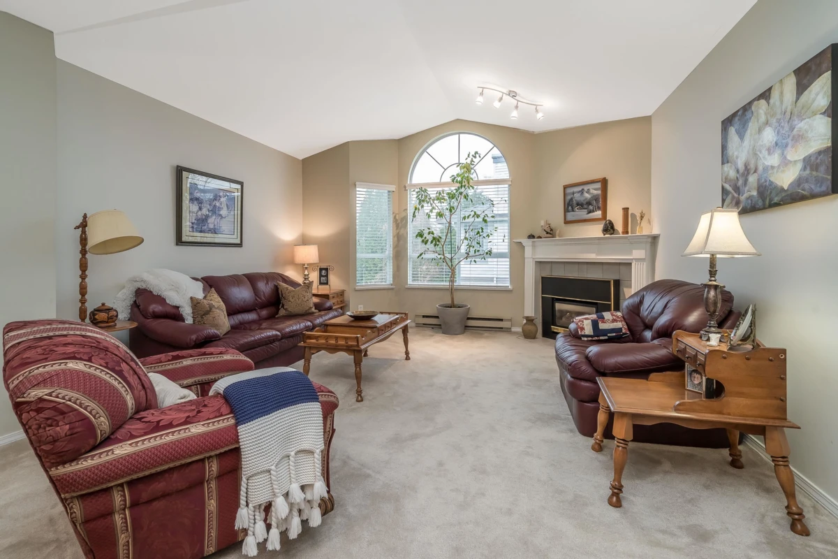 Family Room Photo of 216 13895 102 Avenue, Surrey, BC