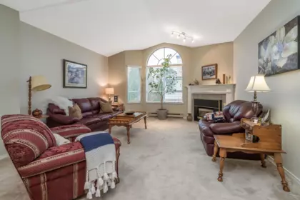 216 13895 102 Avenue, Surrey, BC, Surrey — Townhouse for sale