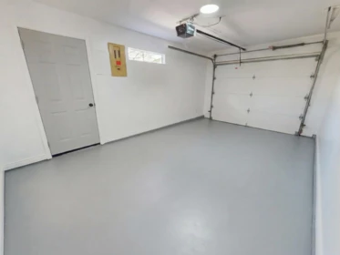 Basement Recreation Room Photo of 113 14271 18a Avenue, Surrey, BC