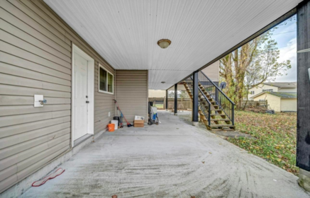 Outdoor Kitchen Photo of 12101 84 Avenue, Surrey, BC