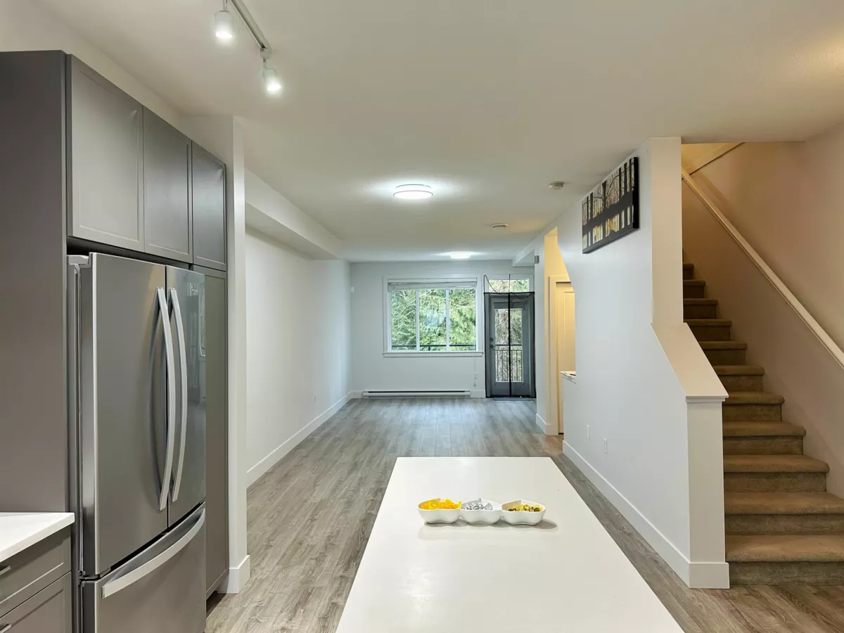 Living Room Photo of 111 9718 161a Street, Surrey, BC