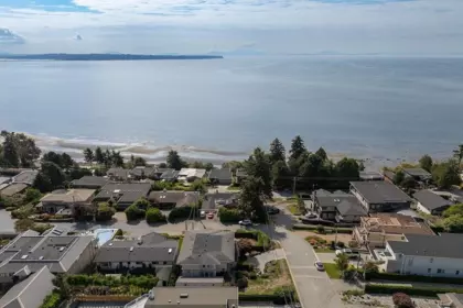 14310 Sunset Drive, White Rock, BC, White Rock — Single Family Residence for sale