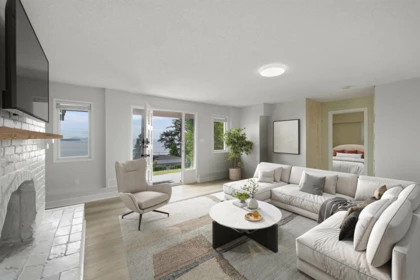 Front Yard Photo of 14310 Sunset Drive, White Rock, BC