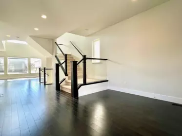 Breakfast Nook Photo of 16756 17b Avenue, Surrey, BC