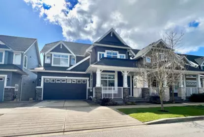 Outdoor Kitchen Photo of 16756 17b Avenue, Surrey, BC