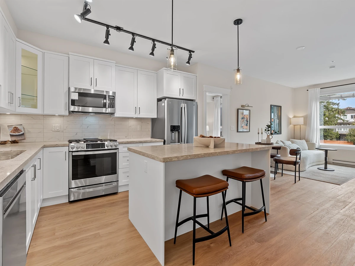 Family Room Photo of 320 20926 83 Avenue Avenue, Langley, BC