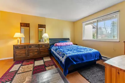 Bedroom 3 Photo of 40 9955 140th Street, Surrey, BC