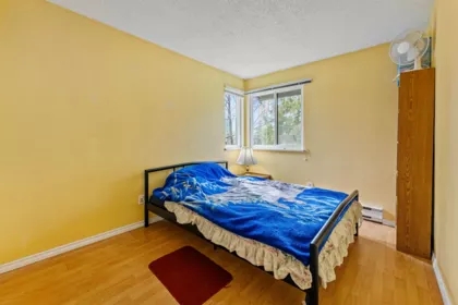 Guest Bathroom Photo of 40 9955 140th Street, Surrey, BC