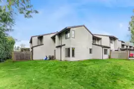 40 9955 140th Street, Surrey, BC