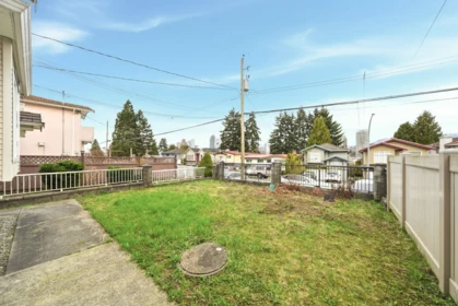 5366 Manor Street, Burnaby, BC, Burnaby — Half Duplex for sale