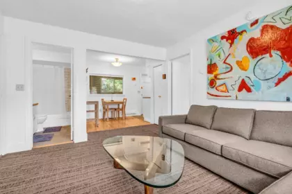 2575 W 3rd Avenue, Vancouver, BC, Vancouver — Single Family Residence for sale