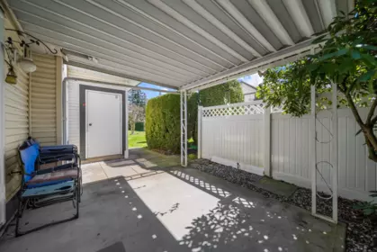Laundry Room Photo of 31 19649 53 Avenue, Langley, BC