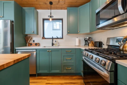 Kitchen Photo of 71449 Old Yale Princeton Highway, Hope, BC