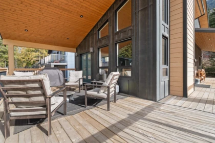 Outdoor Deck Photo of 71449 Old Yale Princeton Highway, Hope, BC