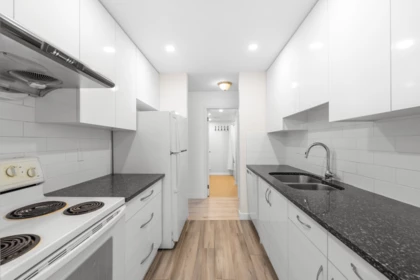 Guest Bathroom Photo of 125 7431 Minoru Boulevard, Richmond, BC