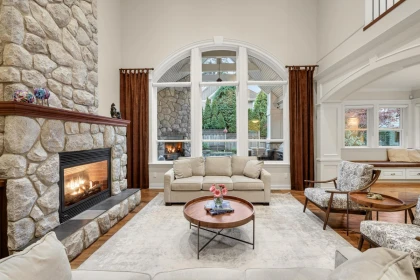 Breakfast Nook Photo of 12856 20a Avenue, Surrey, BC