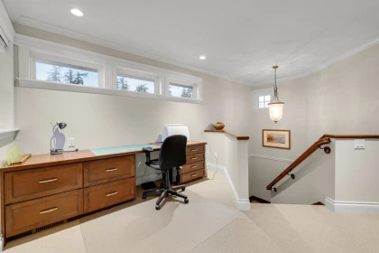 Hallway Photo of 12856 20a Avenue, Surrey, BC