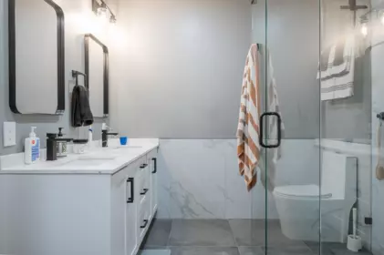 Guest Bathroom Photo of 167 3160 Townline Road, Abbotsford, BC