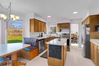 Kitchen Photo of 14247 86 Avenue, Surrey, BC