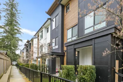 15 17538 100 Avenue, Surrey, BC, Surrey — Townhouse for sale