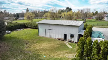 Hot Tub / Spa Photo of 12486 256 Street, Maple Ridge, BC