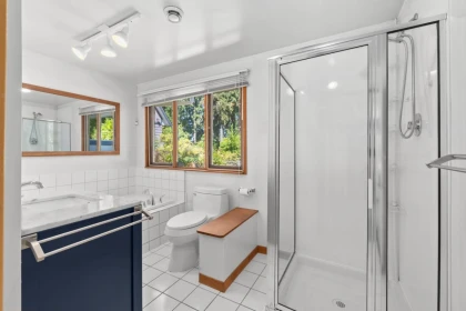 Primary Bathroom Photo of 986 Porter Street, Coquitlam, BC