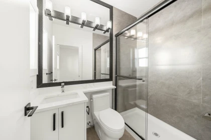 Guest Bathroom Photo of 6821 205 Street, Langley, BC