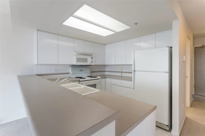Kitchen Island Photo of 1503 1088 Quebec Street, Vancouver, BC