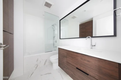 Walk-In Closet Photo of 3202 4711 Hazel Street, Burnaby, BC
