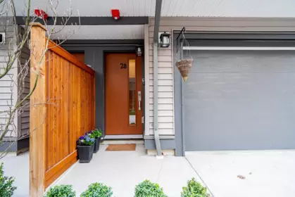 28 20849 78b Avenue, Langley, BC, Langley — Townhouse for sale