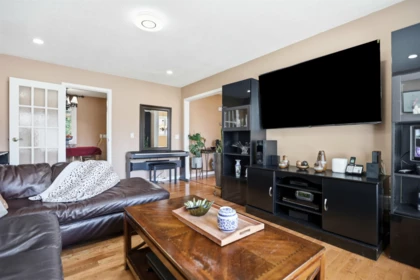 Kitchen Photo of 11415 72a Avenue, Delta, BC