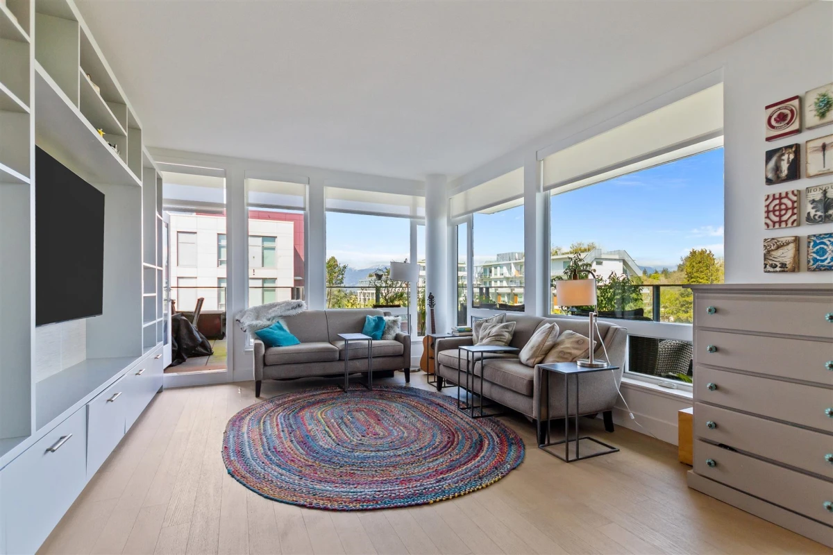 Living Room Photo of 601 5115 Cambie Street, Vancouver, BC