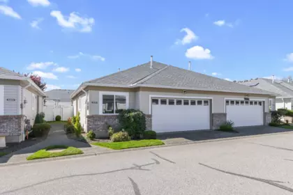 218 8485 Young Road, Chilliwack, BC, Chilliwack — Half Duplex for sale