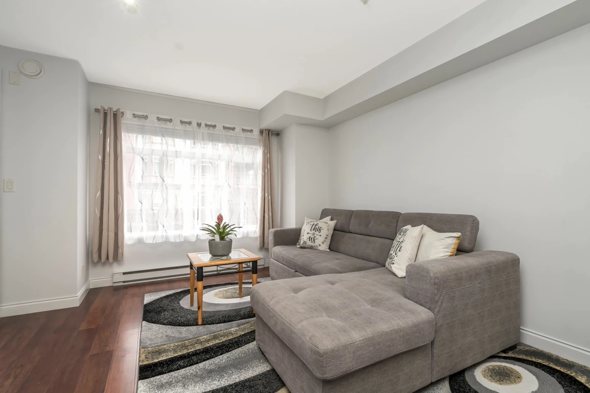 Living Room Photo of 243 5660 201a Street, Langley, BC