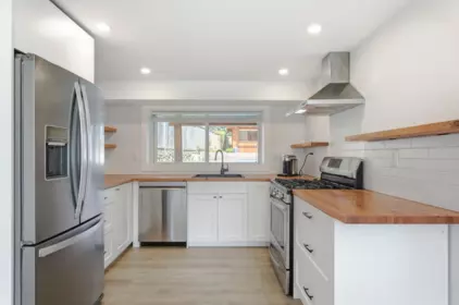 Garage Interior Photo of 308 Mount Royal Drive, Port Moody, BC