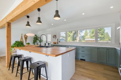 Kitchen Island Photo of 308 Mount Royal Drive, Port Moody, BC
