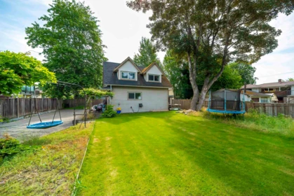 Breakfast Nook Photo of 4808 Bonavista Drive, Richmond, BC