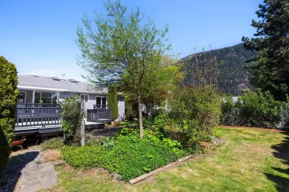 Garden / Landscaping Photo of 228 Balsam Avenue, Harrison Hot Springs, BC