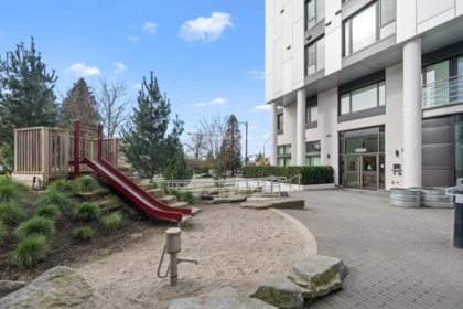 Loft / Bonus Room Photo of 603 4908 Cambie Street, Vancouver, BC
