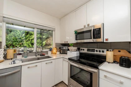 Primary Bedroom Photo of 4377 Mountain Highway, North Vancouver, BC