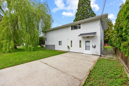 Hot Tub / Spa Photo of 10160 Ruskin Road, Richmond, BC
