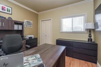 Basement Recreation Room Photo of 7625 151a Street, Surrey, BC