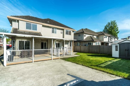 Fitness Center Photo Near 7625 151a Street, Surrey, BC