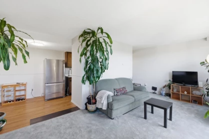 Breakfast Nook Photo of 1605 320 Royal Avenue, New Westminster, BC