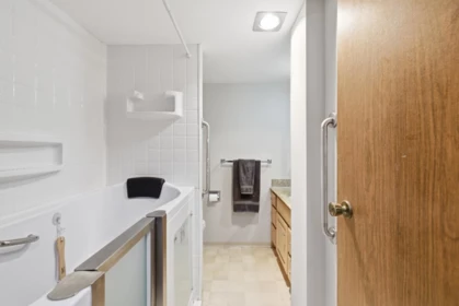 Laundry Room Photo of 1605 320 Royal Avenue, New Westminster, BC