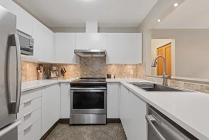 Kitchen Photo of 106 2588 Alder Street, Vancouver, BC