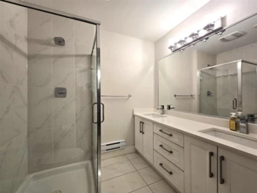 Guest Bathroom Photo of 11 32138 George Ferguson Way, Abbotsford, BC