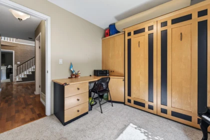 Basement Recreation Room Photo of 15789 98a Avenue, Surrey, BC