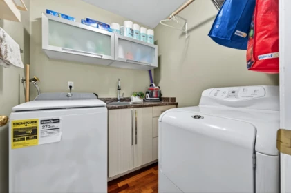 Laundry Room Photo of 15789 98a Avenue, Surrey, BC
