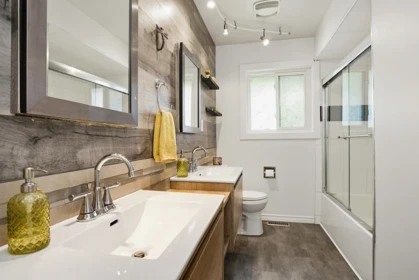 Powder Room Photo of 7348 Terepocki Crescent, Mission, BC